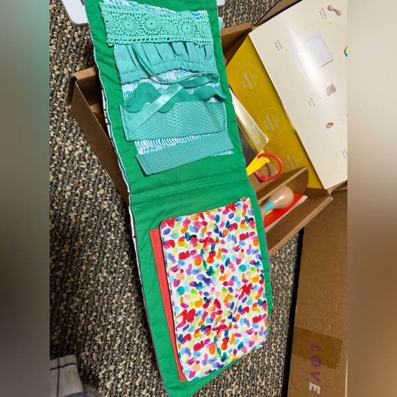 Lovevery Charmer Play Kit - Picture 7 of 11